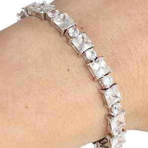 925 Sterling Silver Cubic Zirconia Tennis Bracelet Princess and Round -Cut 7"